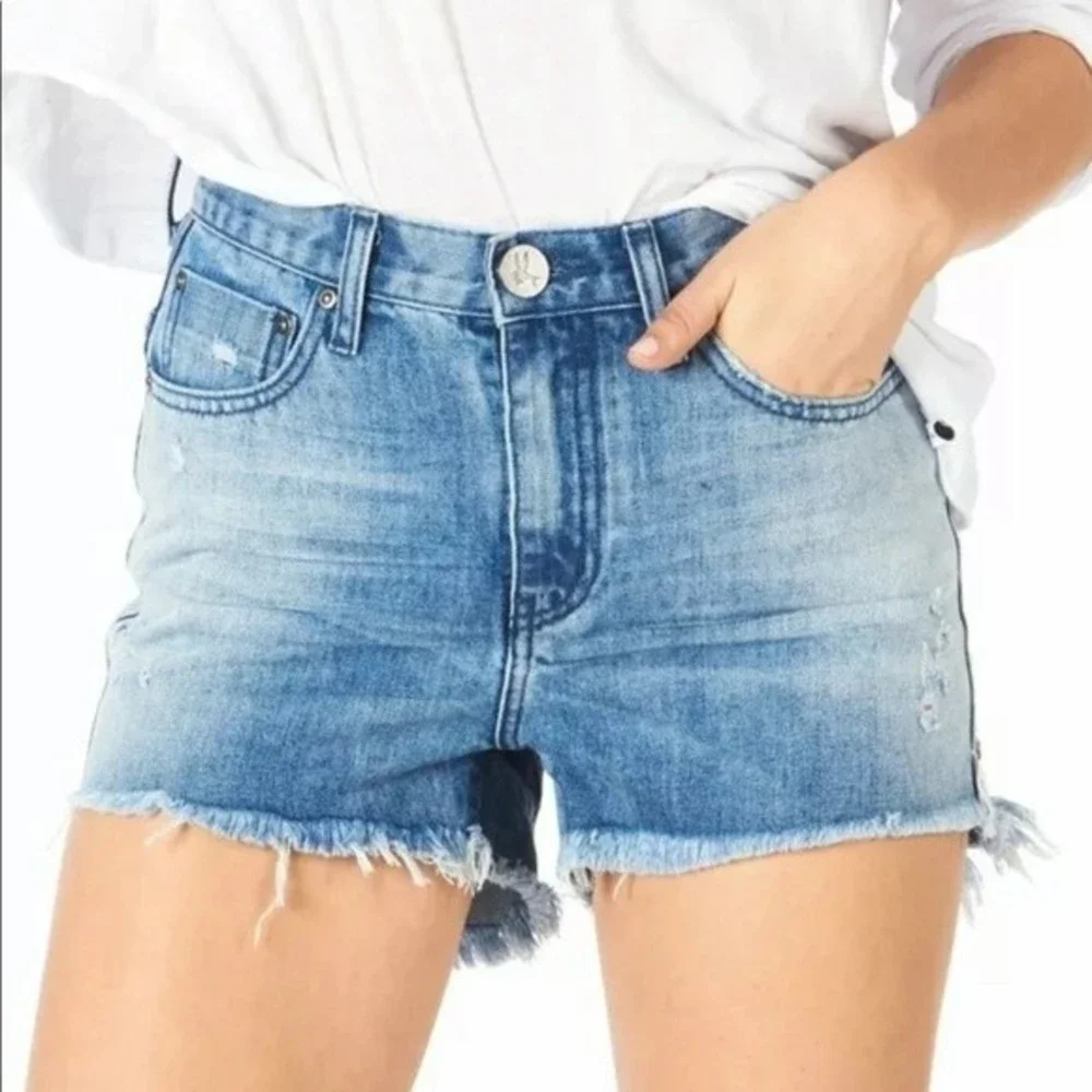 One Teaspoon Denim Cutoff Fringe Shorts Size 26 - Picture 3 of 12
